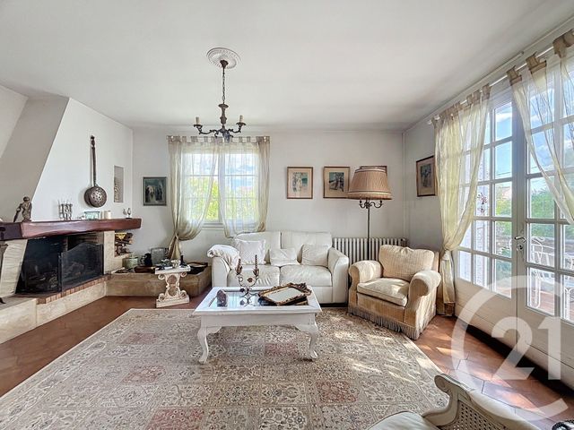 Afficher la photo en grand maison à vendre - 6 pièces - 151.56 m2 - MEZE - 34 - LANGUEDOC-ROUSSILLON - Century 21 Bassin De Thau