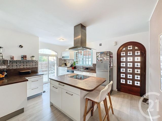 maison à vendre - 8 pièces - 186.0 m2 - MEZE - 34 - LANGUEDOC-ROUSSILLON - Century 21 Bassin De Thau