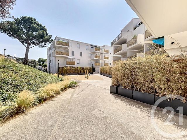 Afficher la photo en grand Appartement Studio à vendre - 1 pièce - 28.5 m2 - BALARUC LES BAINS - 34 - LANGUEDOC-ROUSSILLON - Century 21 Bassin De Thau