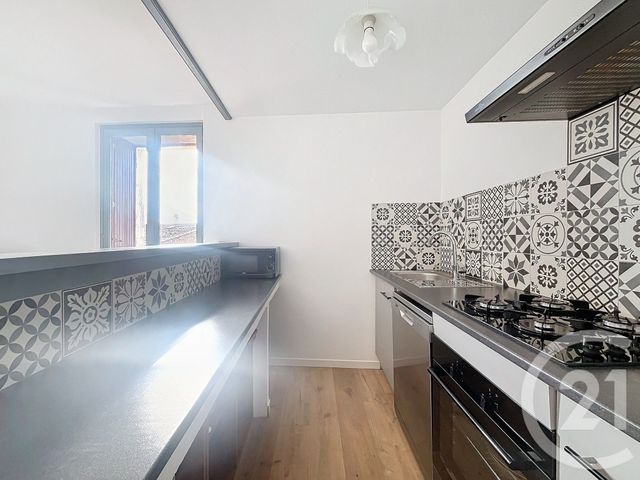 Appartement T3 à vendre - 3 pièces - 64.6 m2 - MEZE - 34 - LANGUEDOC-ROUSSILLON - Century 21 Bassin De Thau