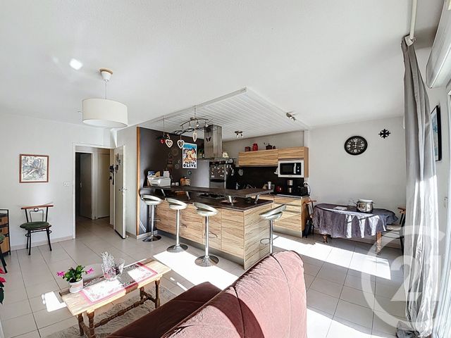 Appartement T4 à vendre - 4 pièces - 70.5 m2 - MEZE - 34 - LANGUEDOC-ROUSSILLON - Century 21 Bassin De Thau