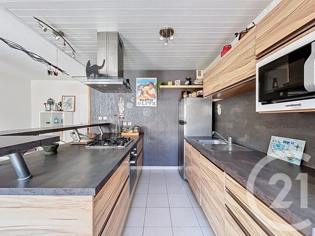 Appartement T4 à vendre - 4 pièces - 70.5 m2 - MEZE - 34 - LANGUEDOC-ROUSSILLON - Century 21 Bassin De Thau