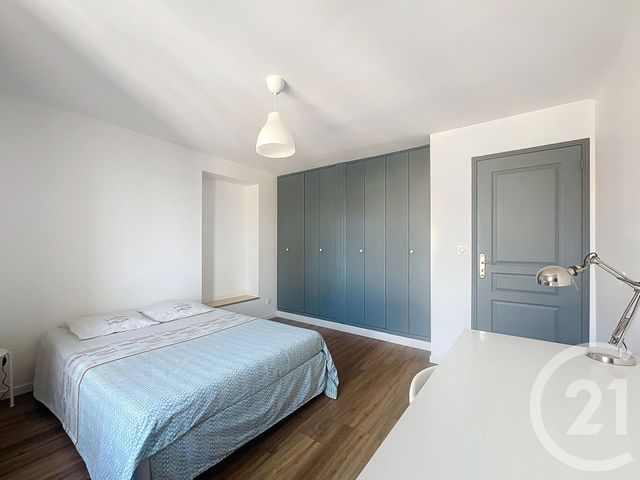 Afficher la photo en grand Appartement Autre à vendre - 5 pièces - 119.6 m2 - MEZE - 34 - LANGUEDOC-ROUSSILLON - Century 21 Bassin De Thau