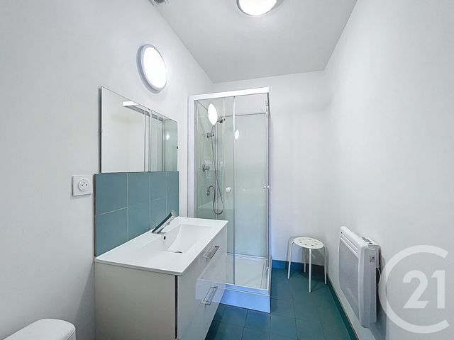 Afficher la photo en grand Appartement Autre à vendre - 5 pièces - 119.6 m2 - MEZE - 34 - LANGUEDOC-ROUSSILLON - Century 21 Bassin De Thau