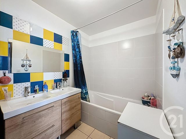 Afficher la photo en grand maison à vendre - 5 pièces - 92.0 m2 - PINET - 34 - LANGUEDOC-ROUSSILLON - Century 21 Bassin De Thau