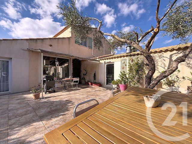 Afficher la photo en grand maison à vendre - 5 pièces - 135.3 m2 - POUSSAN - 34 - LANGUEDOC-ROUSSILLON - Century 21 Bassin De Thau