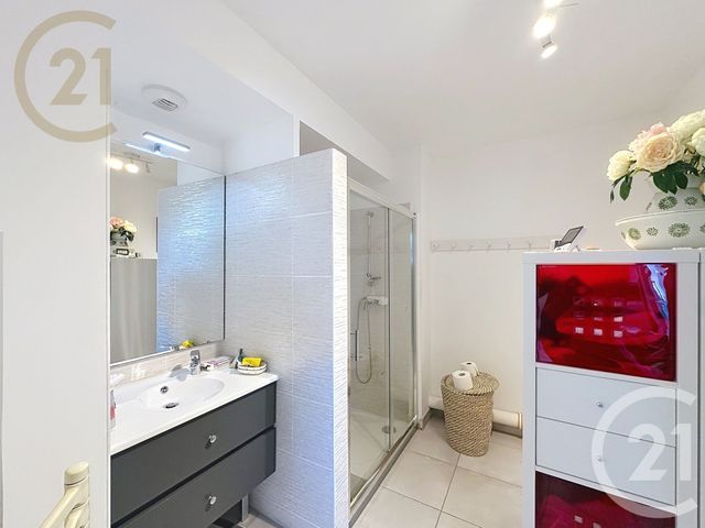 Appartement T2 à vendre - 2 pièces - 45.86 m2 - MEZE - 34 - LANGUEDOC-ROUSSILLON - Century 21 Bassin De Thau