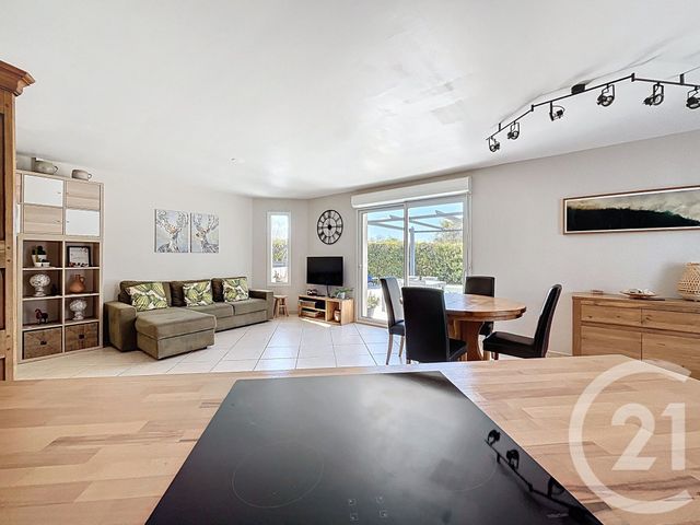 maison à vendre - 5 pièces - 94.21 m2 - VILLEVEYRAC - 34 - LANGUEDOC-ROUSSILLON - Century 21 Bassin De Thau