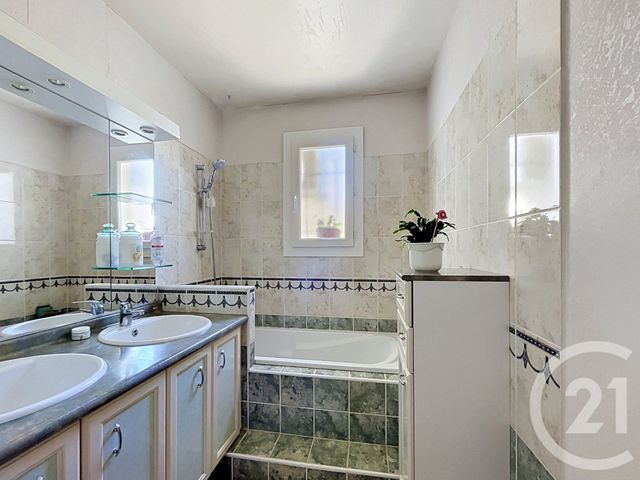 maison à vendre - 5 pièces - 103.08 m2 - POUSSAN - 34 - LANGUEDOC-ROUSSILLON - Century 21 Bassin De Thau