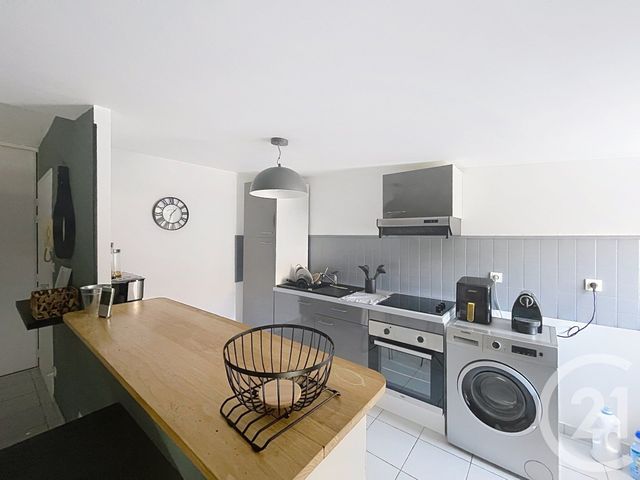 maison à vendre - 6 pièces - 160.86 m2 - VILLEVEYRAC - 34 - LANGUEDOC-ROUSSILLON - Century 21 Bassin De Thau