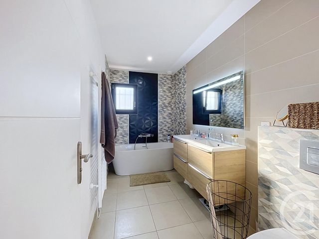maison à vendre - 5 pièces - 96.49 m2 - GIGEAN - 34 - LANGUEDOC-ROUSSILLON - Century 21 Bassin De Thau