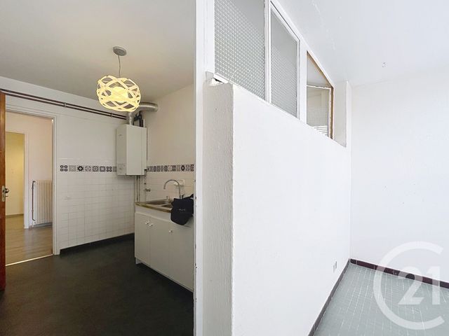 Appartement F4 à vendre - 4 pièces - 90.68 m2 - FRONTIGNAN - 34 - LANGUEDOC-ROUSSILLON - Century 21 Bassin De Thau