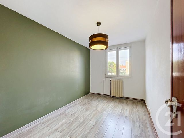 Appartement F4 à vendre - 4 pièces - 90.68 m2 - FRONTIGNAN - 34 - LANGUEDOC-ROUSSILLON - Century 21 Bassin De Thau