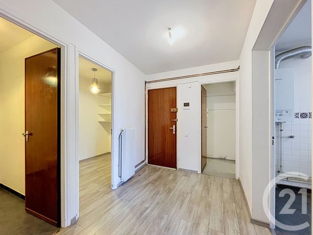 Appartement F4 à vendre - 4 pièces - 90.68 m2 - FRONTIGNAN - 34 - LANGUEDOC-ROUSSILLON - Century 21 Bassin De Thau