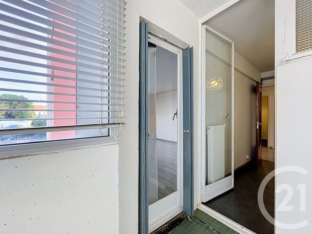 Appartement F4 à vendre - 4 pièces - 90.68 m2 - FRONTIGNAN - 34 - LANGUEDOC-ROUSSILLON - Century 21 Bassin De Thau