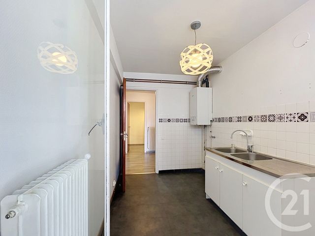 Appartement F4 à vendre - 4 pièces - 90.68 m2 - FRONTIGNAN - 34 - LANGUEDOC-ROUSSILLON - Century 21 Bassin De Thau