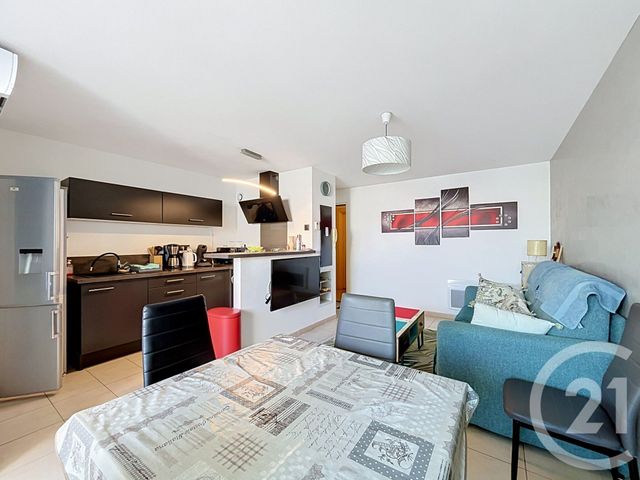 Appartement F2 à vendre - 2 pièces - 39.99 m2 - FRONTIGNAN - 34 - LANGUEDOC-ROUSSILLON - Century 21 Bassin De Thau